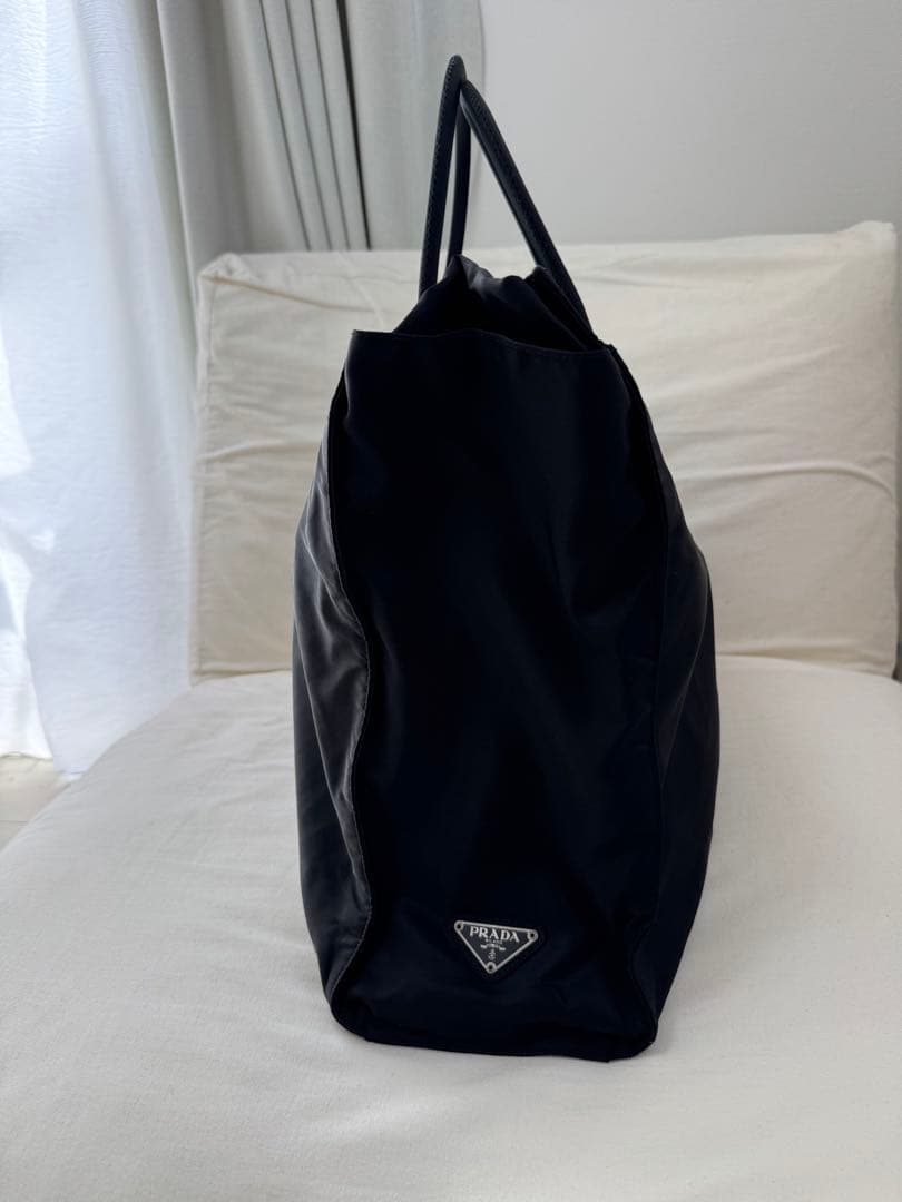 PRADA ブラック トートバッグ　大容量