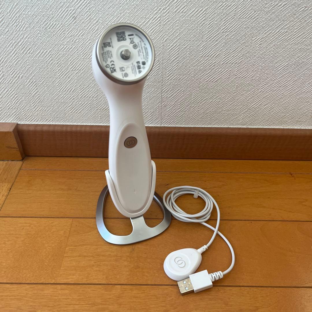 ニュースキン ageLOC®︎ ルミスパ®︎ iO（別売のスタンド付） - メルカリ