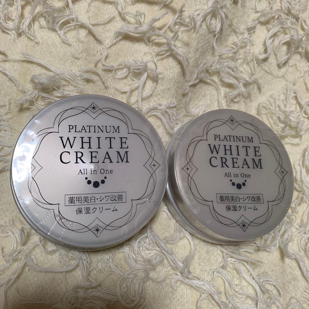 PLATINUM WHITE CREAM オールインワン40ｇ