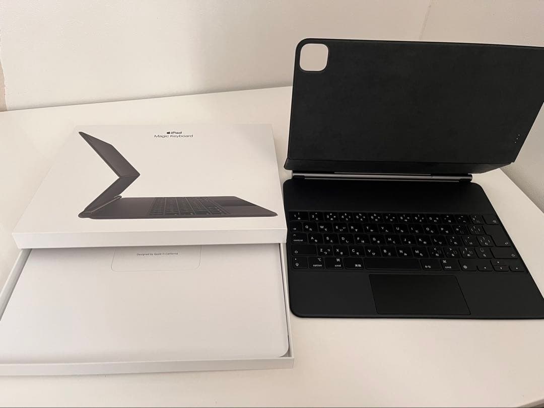 【美品】Apple 純正Magic Keyboard12.9インチ 日本語 箱付 Amazon | 【整備済み品】 Apple Magic Keyboard iPad Pro 12.9インチ