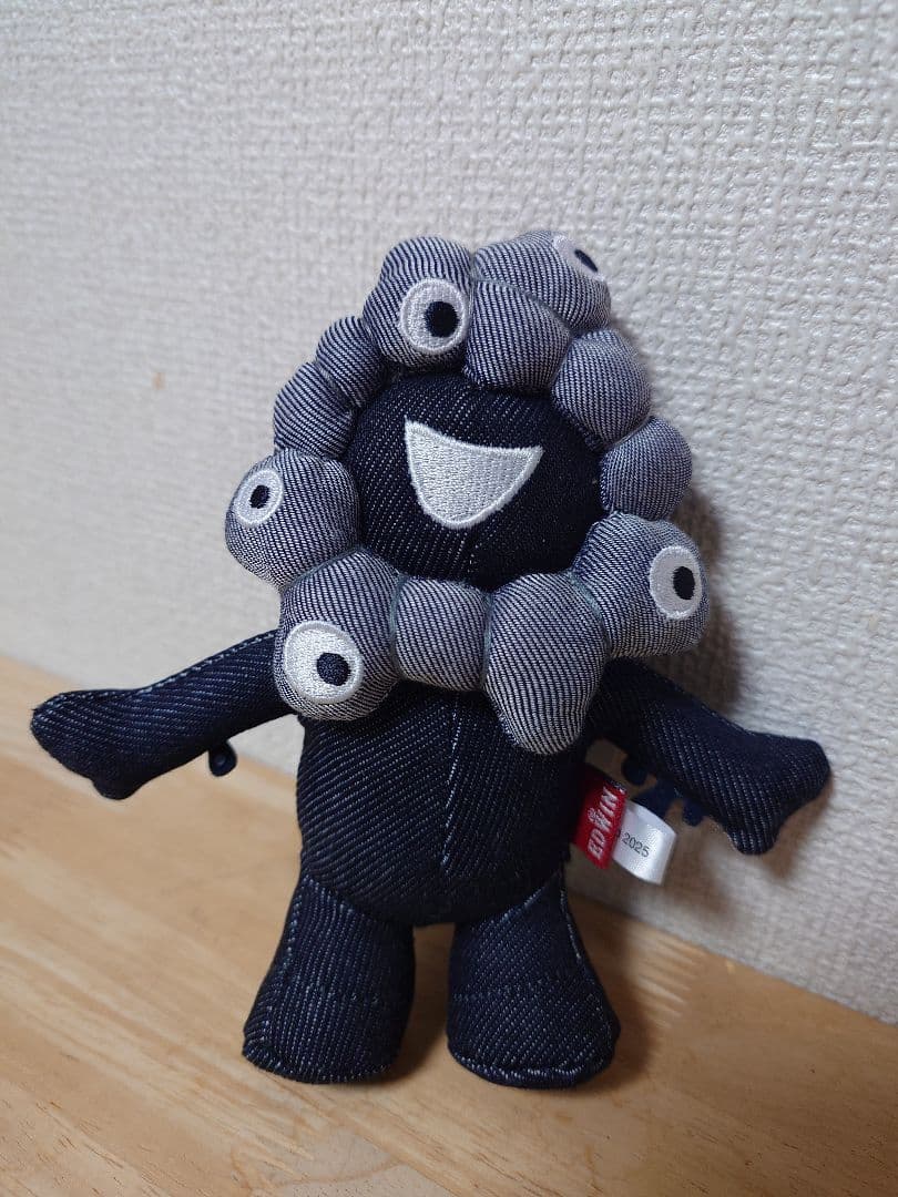 EXPO2025 EDWIN デニムミャクミャク チェーン付きぬいぐるみ