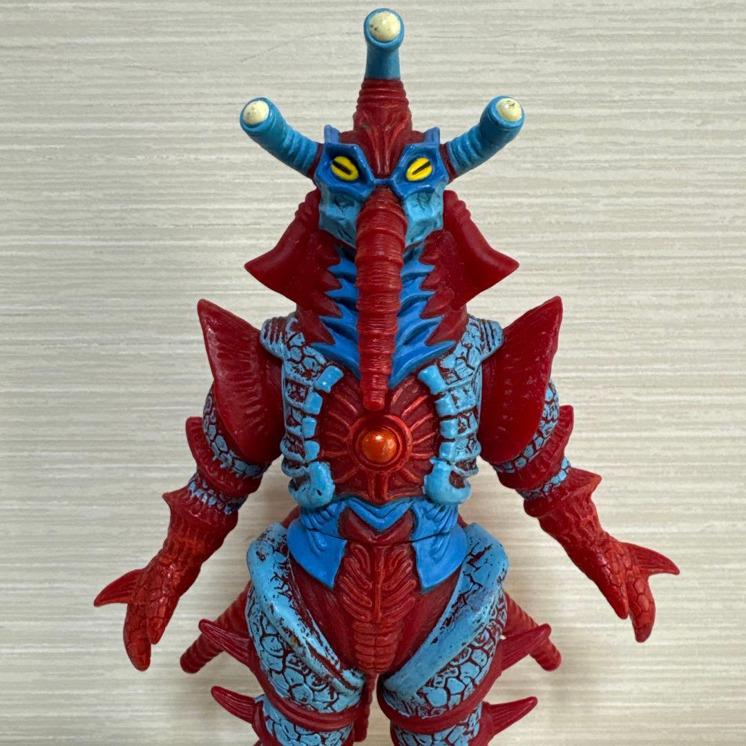 ウルトラ怪獣シリーズEX スーパーヒッポリト星人 - メルカリ