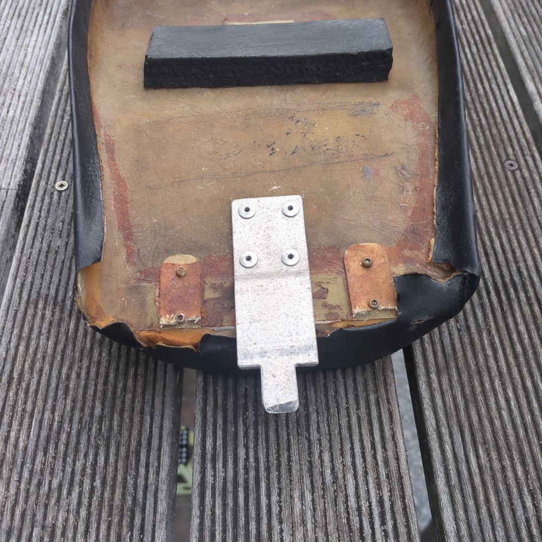 コレクター向け コレクター向け Bryan Curtis カフェレーサー バイク