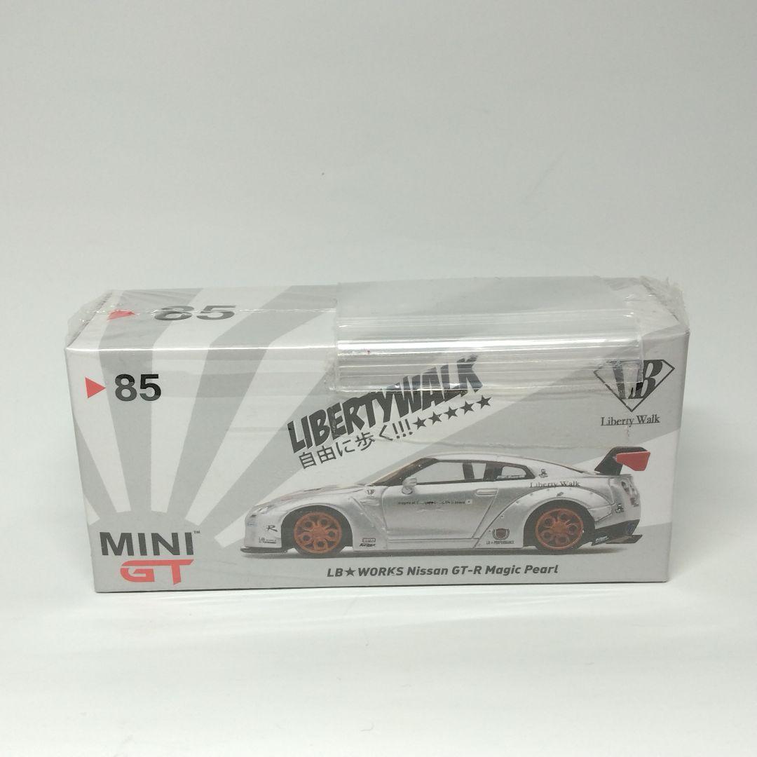 MINI GT 1/64 LB Works GT-R R35 マジックパール