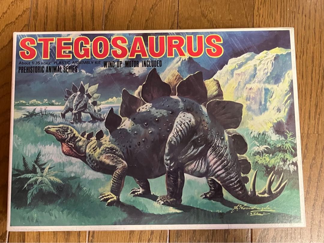 バンダイステゴサウルスゼンマイ Review + MOC: 71480 Logan the Mighty Panda & 71479 Zoey's Cat