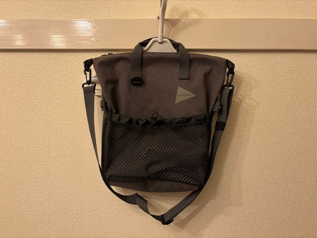 and wander アンドワンダー　トート　ショルダーバッグ