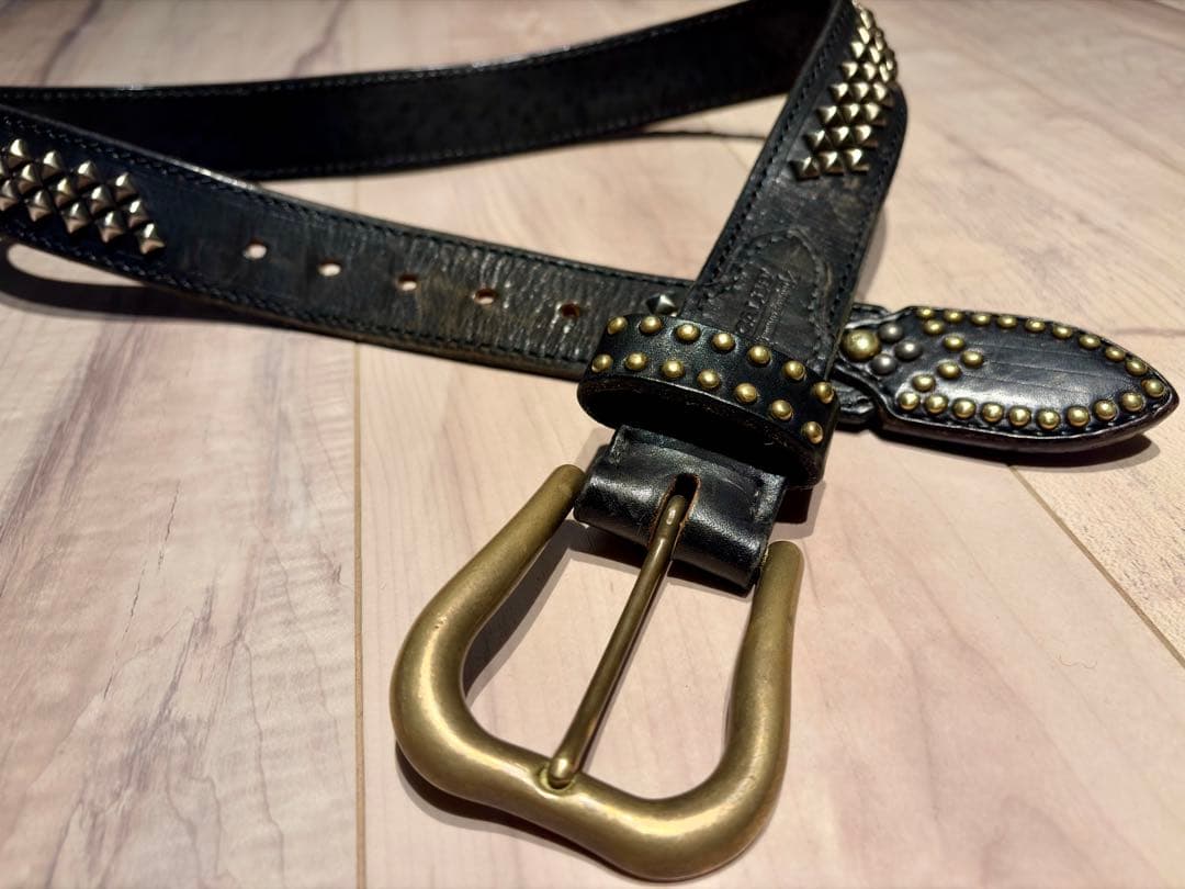 CALEE スタッズ付き黒レザーベルト　w29