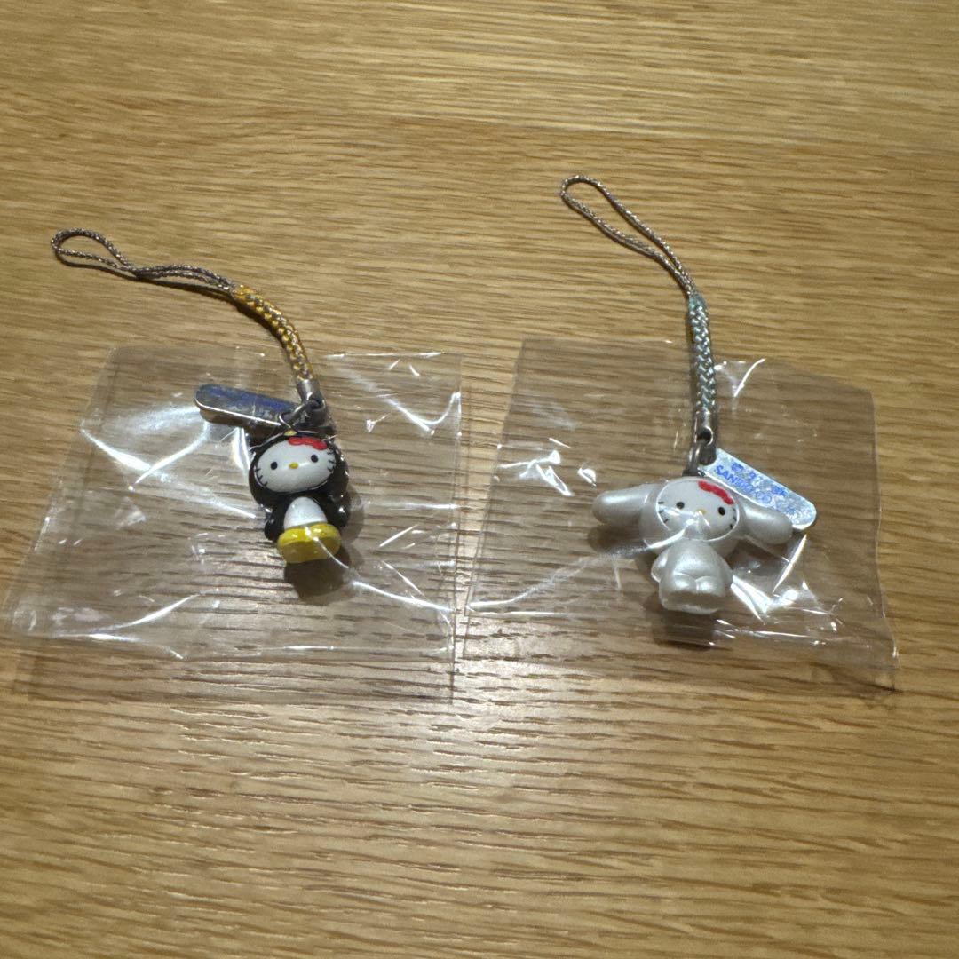 かぶりんぼキティ　シナモロール☆バッドばつ丸☆根付け ストラップ