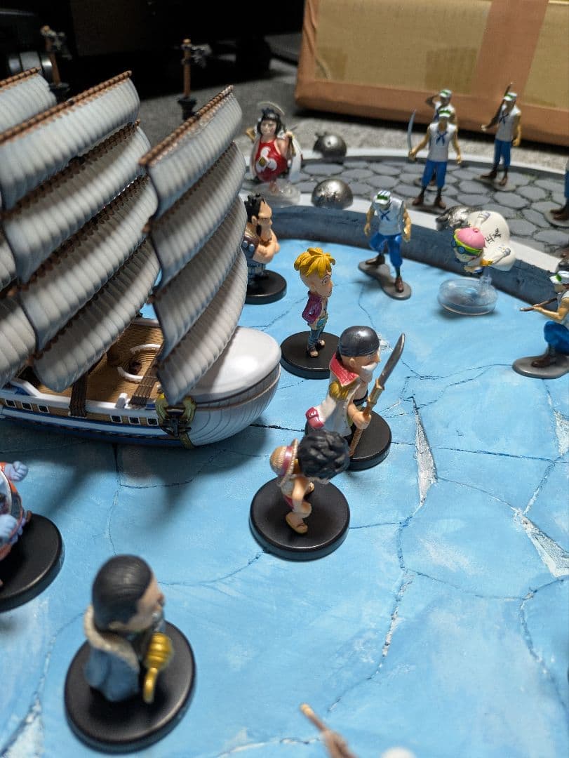 送料込み】ジオラマ ワンピース 海軍本部 マリンフォード 頂上戦争