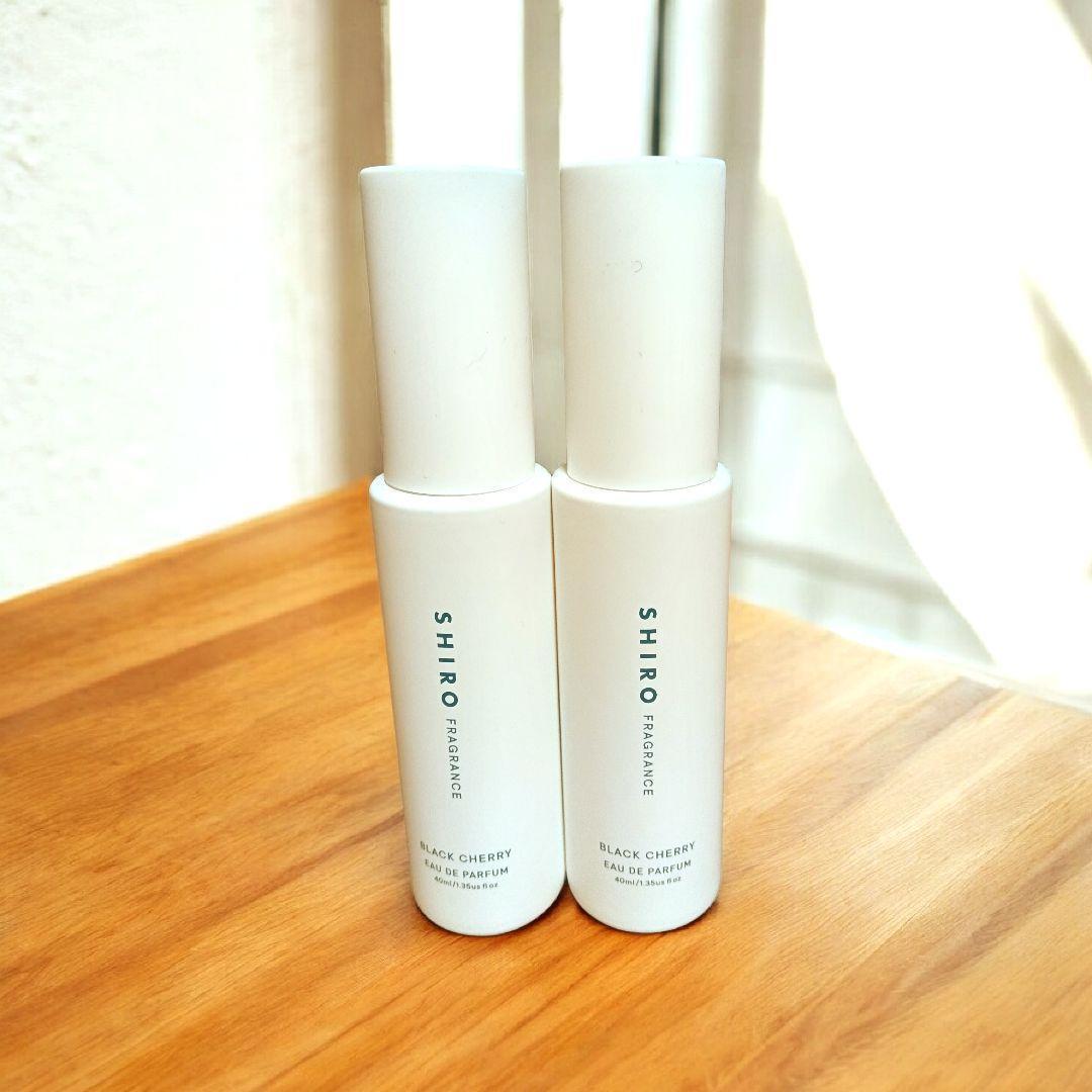SHIRO ブラックチェリー オードパルファン（２本）