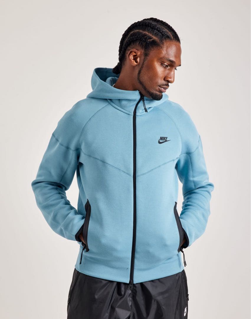 激レア Nike Tech Fleece ジップアップ パーカー 水色