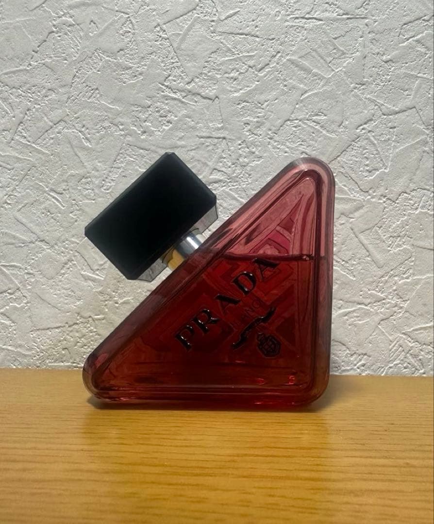 プラダ パラドックス ラディカル エッセンス パルファム 90ml
