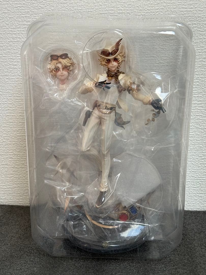 第五人格 7周年オフラインパック豪華版 探鉱者 一匹狼 フィギュア