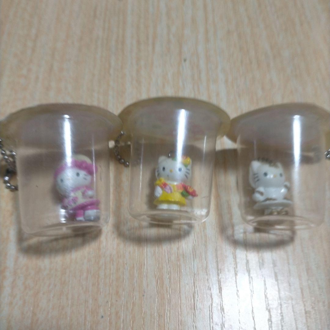 キティ カップ入り ボールチェーン マスコット 　3点セット KT-PUP-SA ハローキティ ぷっくりったいプチボールチェーン 桜 ケイ
