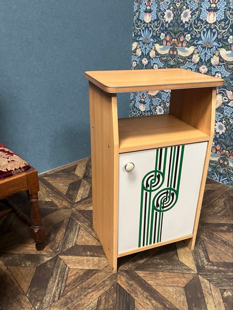 うーさん＊電話台 昭和レトロ 当時物 インテリア レトロポップ 棚 SALE！昭和レトロ 電話台 レトロポップ 当時物 - メルカリ