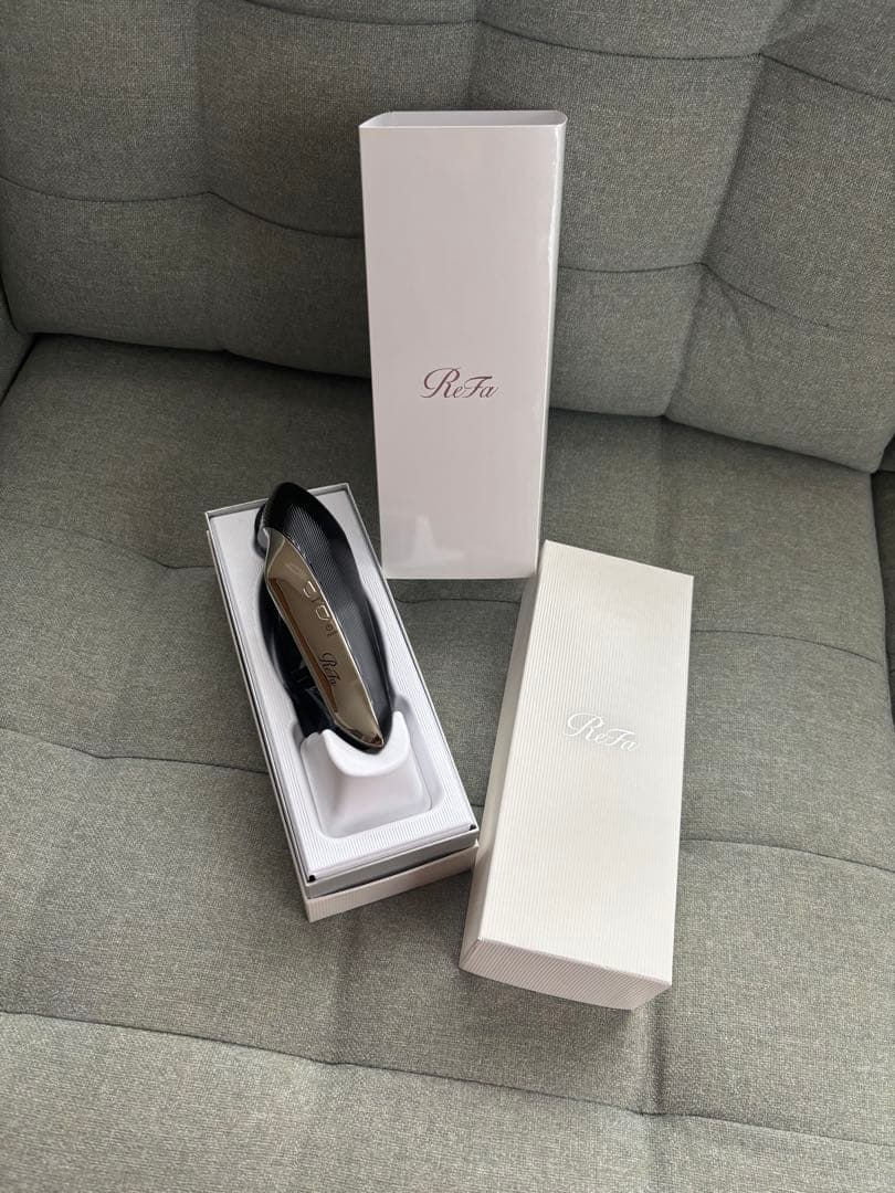 リファビューティックレイズ 黒 新品未使用