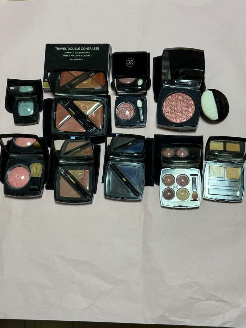 CHANELコスメ＋ノベリティ　クリスマスコフレありセット　おまけ付　中古