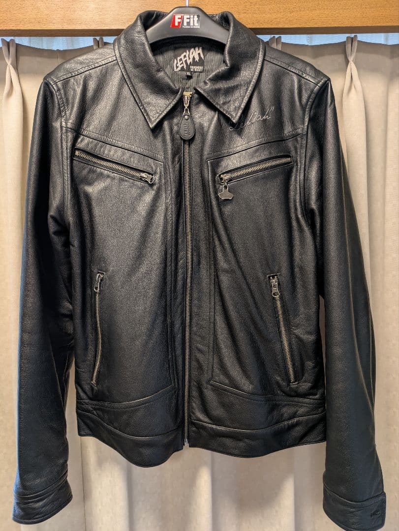 k*u様 LEFLAH レザージャケット ライダース 牛革 ロゴ刺繍 ブラック k*u様 LEFLAH レザージャケット ライダース 牛革 ロゴ刺繍 ブラック