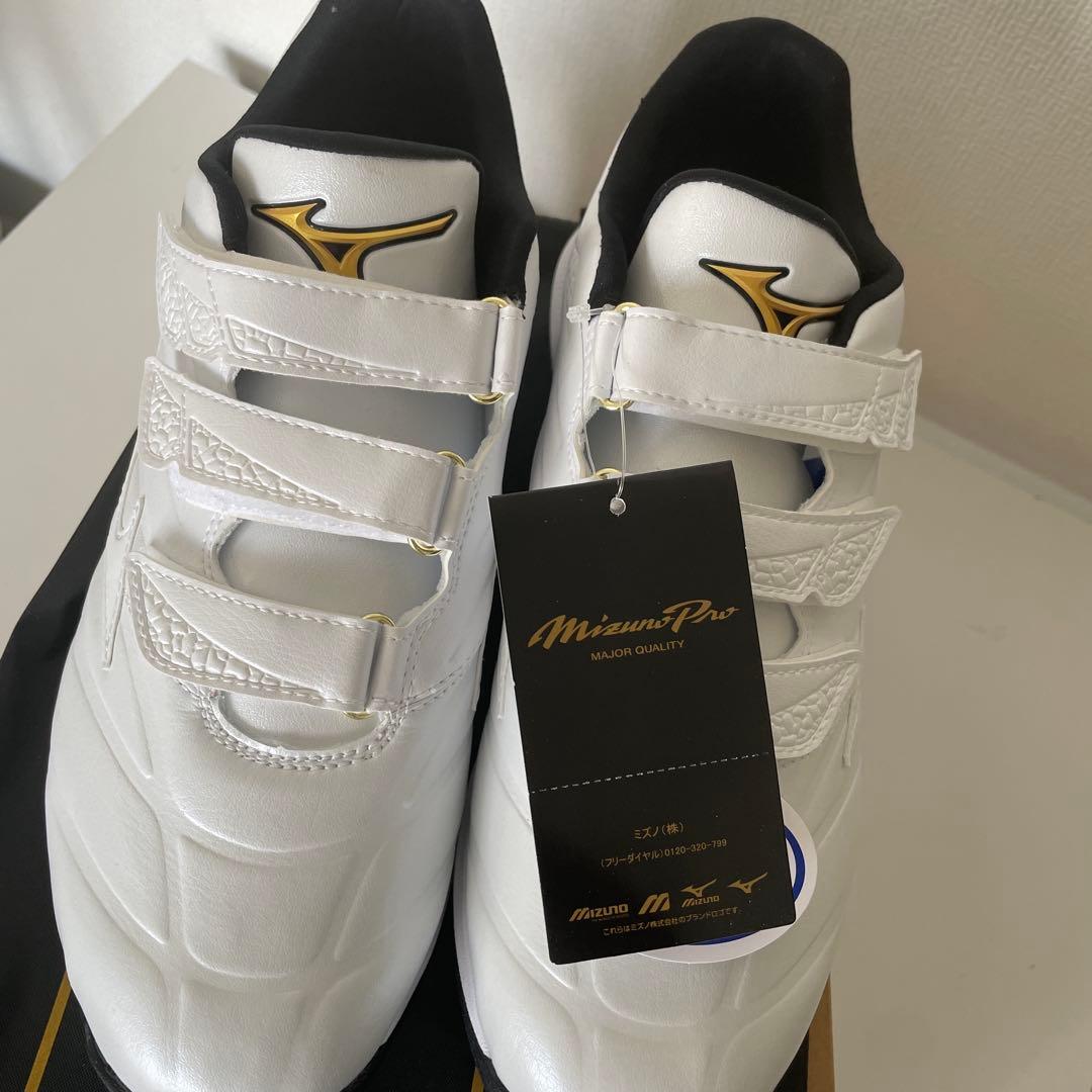 ⭐️新品未使用 完売品 ミズノプロ クッションレボプロ トレーナー 26.5cm⭐️