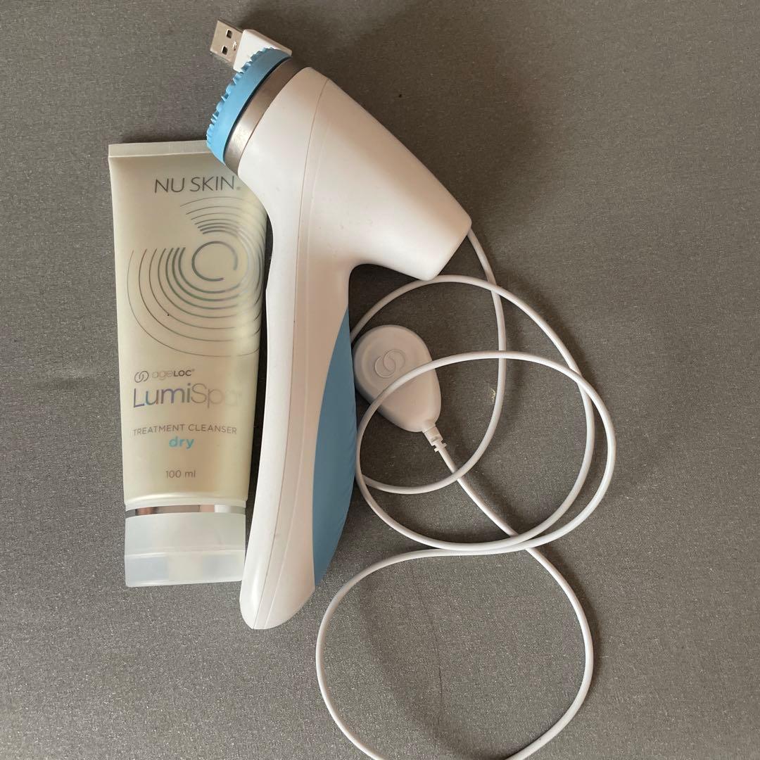 NU SKIN LumiSpa 洗顔ブラシ 付属品あり Nuskin Lumispa Facial Cleansing Beauty Device | Ella G Boutique