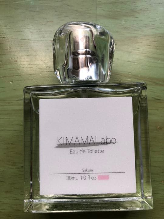 LAZY SUSAN アントニアズフラワーズ　オードトワレ　１００ｍｌ