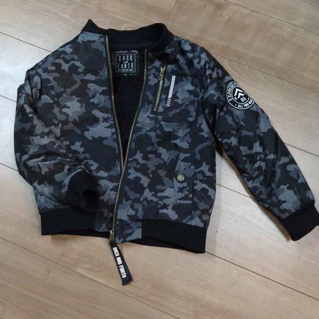 迷彩柄フリースライニングジャケット - メルカリ