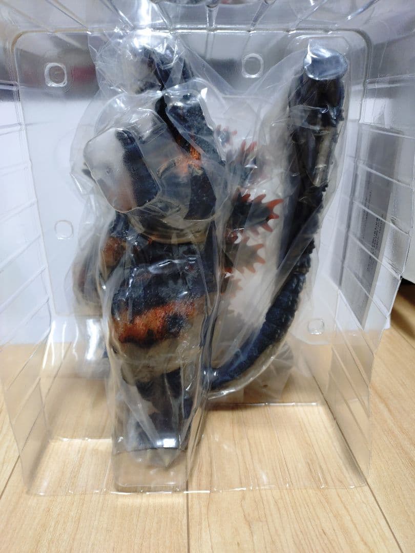 東宝30cmシリーズ 酒井ゆうじ造形コレクション ゴジラ（1995）ラストシーン 完売御礼】 東宝30cmシリーズ 酒井ゆうじ造形コレクション ゴジラ