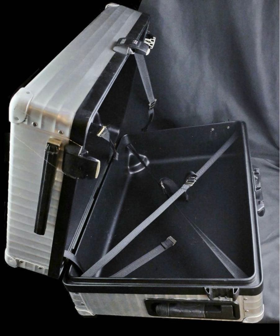 リモワ 956.38『SAVANNAH』2輪サイドハンドル73L 激レアモデル - メルカリ