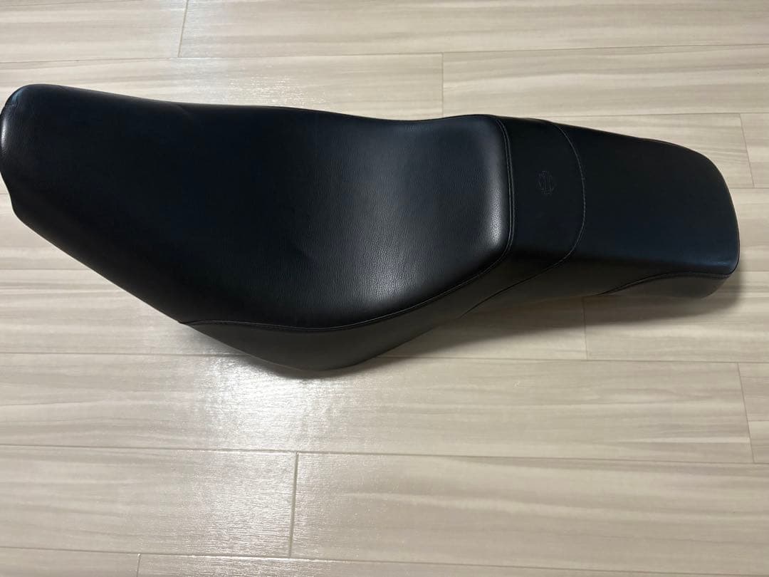 Harley-Davidson FLSTF用 純正シート ソフテイル 美品