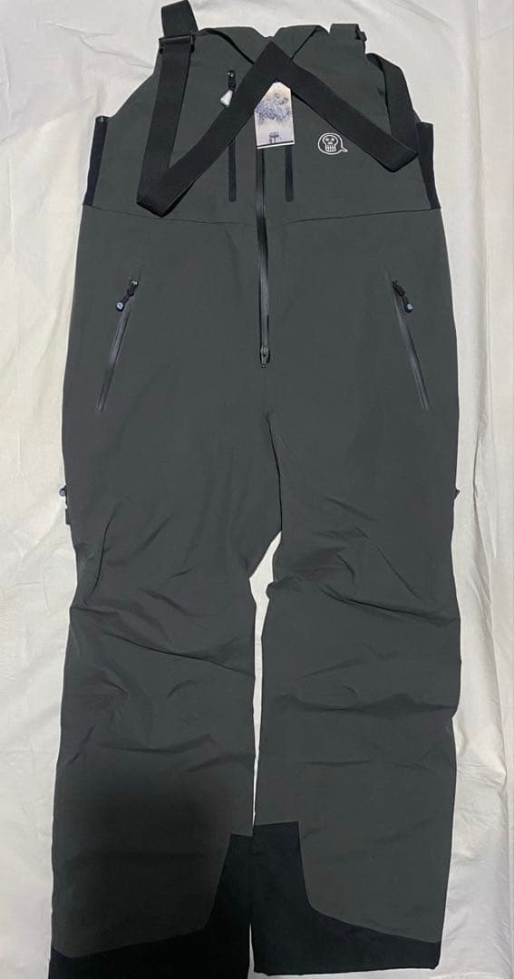 新品 UNFUDGE OUTERWEAR PEEP BIB PANTS