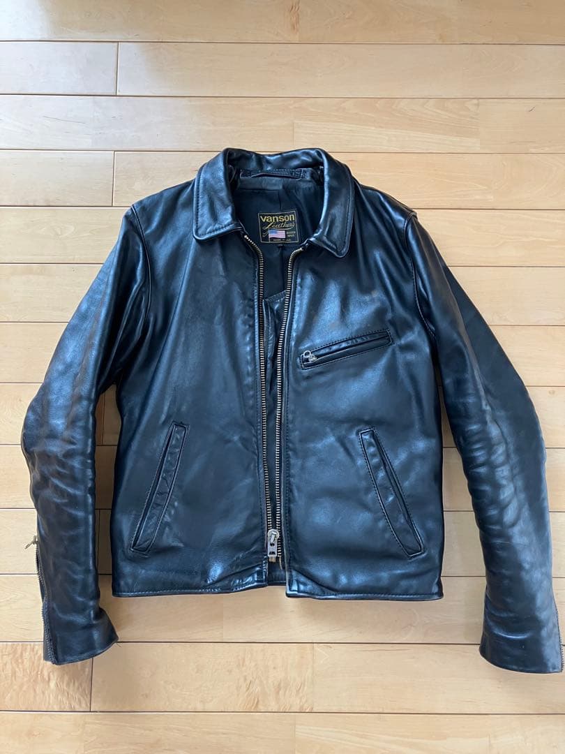 Vanson ENF 34 TALONジッパー使用