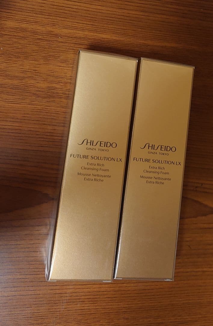 フューチャーソリューション ＬＸ エクストラ リッチ クレンジングフォーム