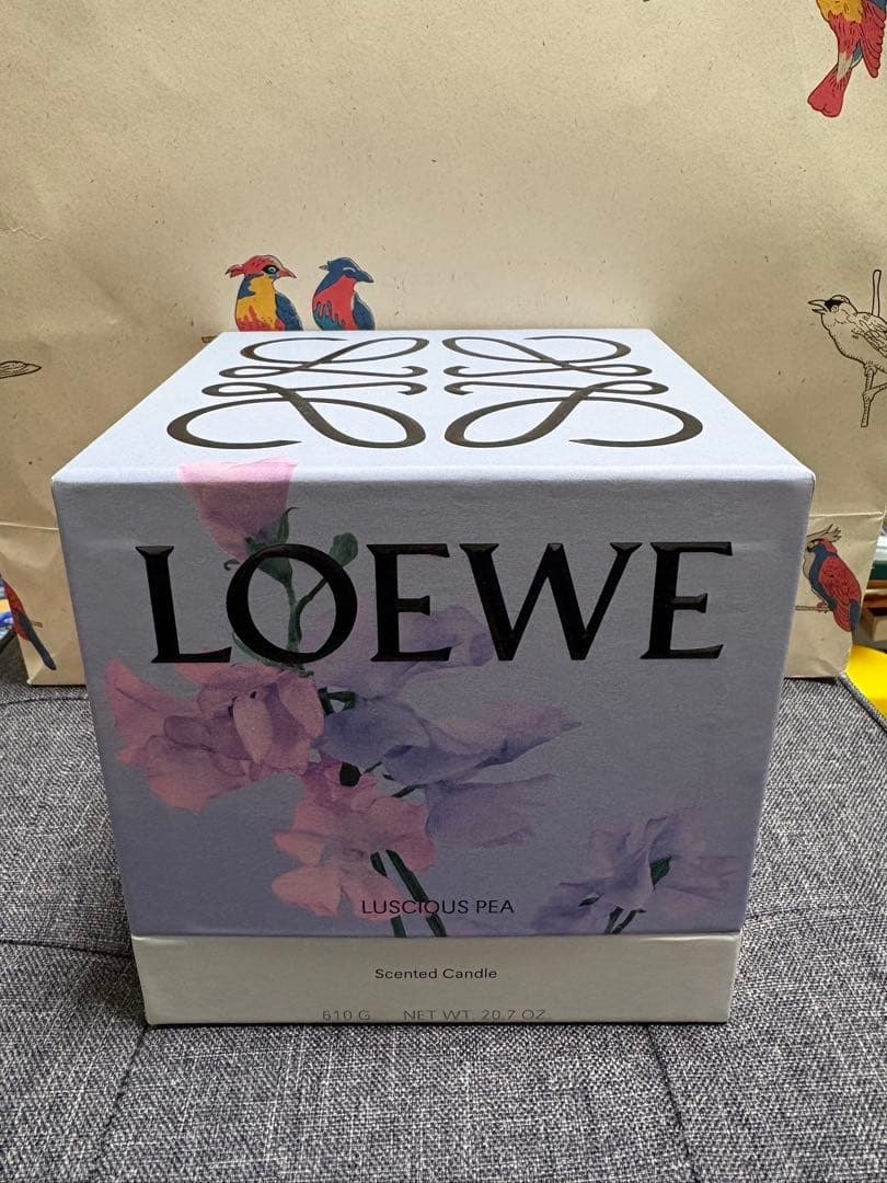 LOEWE Luscious Pea 香り付きキャンドル 610g