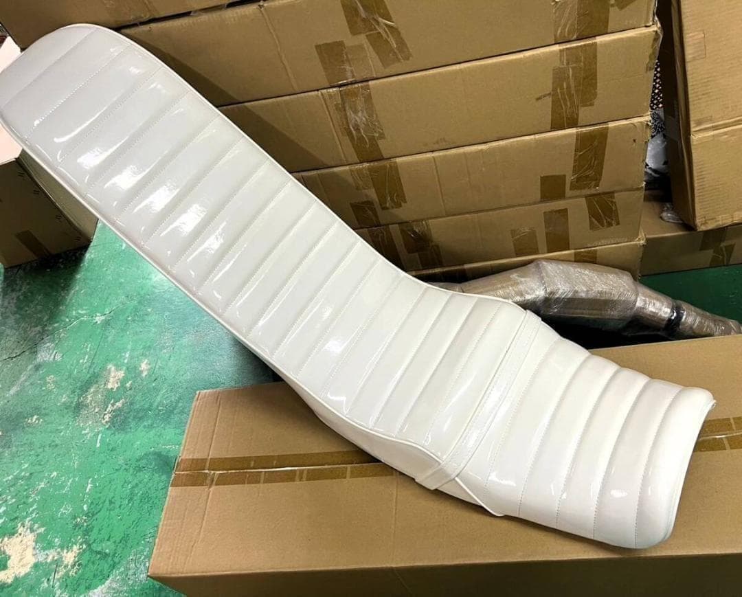 ジェイド250 白エナ 三段シート / JADE MC23 ホワイト - メルカリ