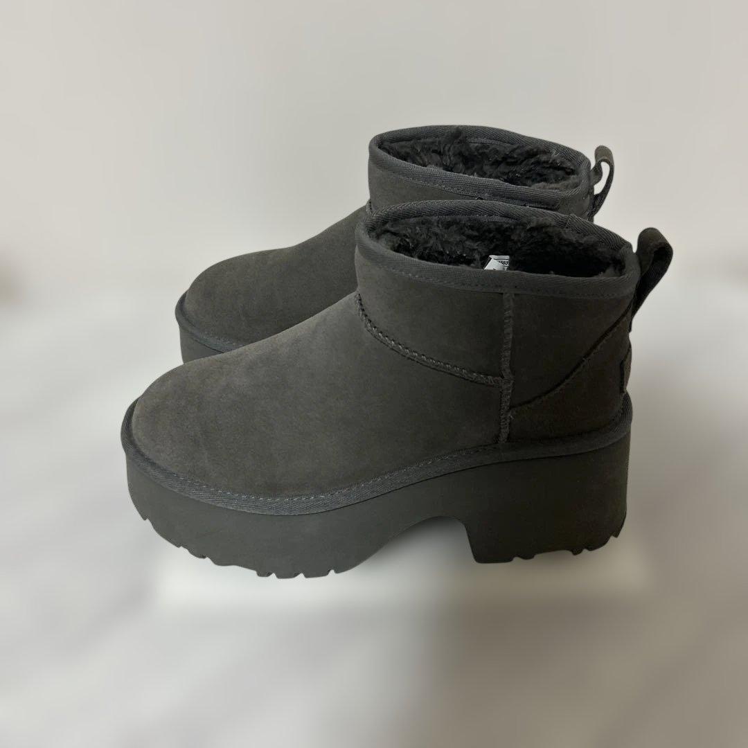 UGG CLASSIC ULTRA MINI NEW HEIGHTS 24センチ