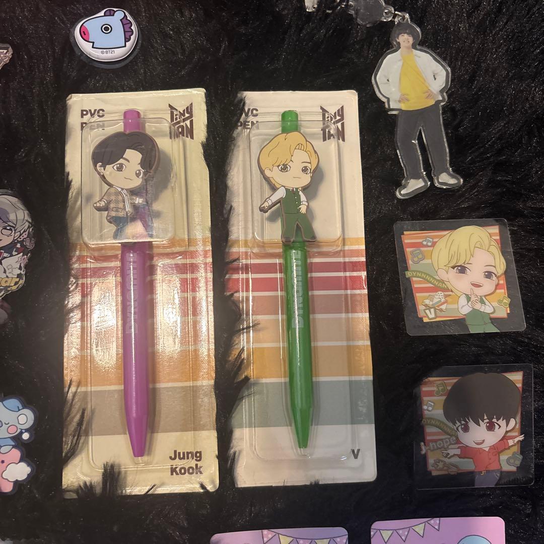 BTSグッズまとめ売り！！ - メルカリ