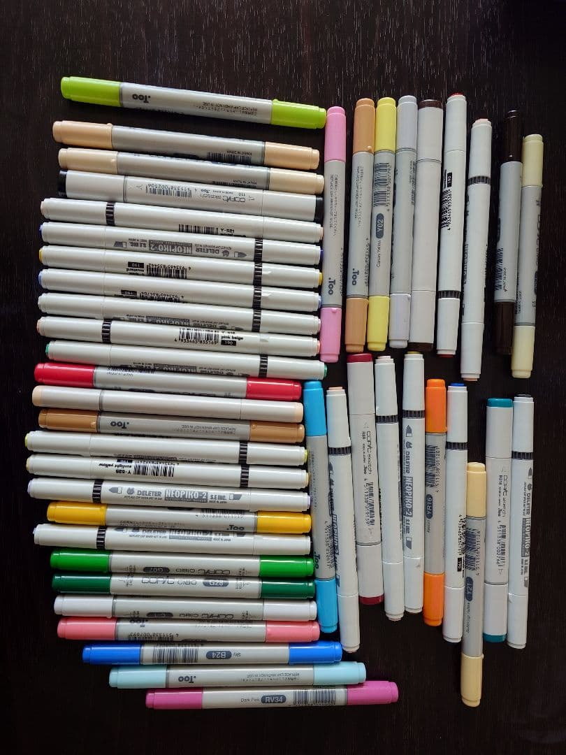 画材　コピックペンなど詰合せ45本(Copic、NEOPIKO-2)