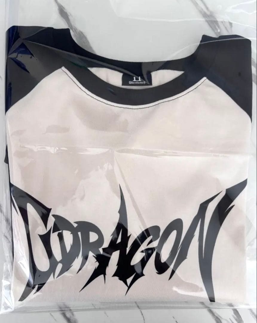 G-DRAGON Übermensch ロンT ライブグッズ - メルカリ