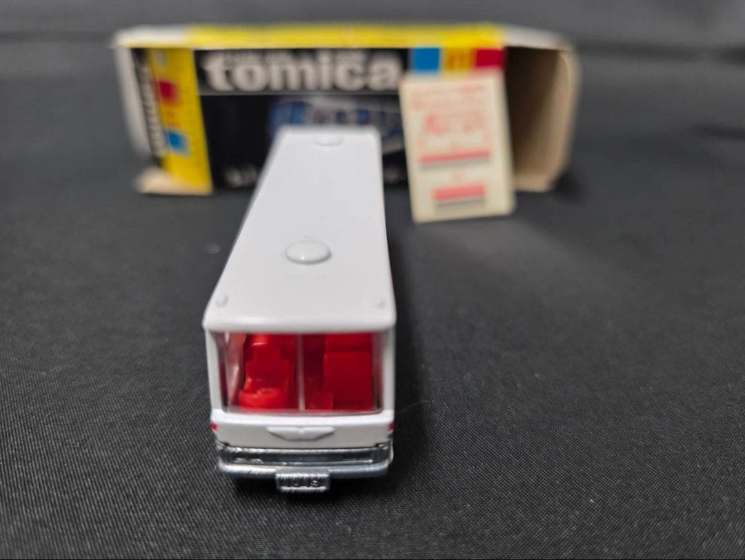 トミカ黒箱41三菱ふそう東名高速バス(日本製)小田急特注 - メルカリ