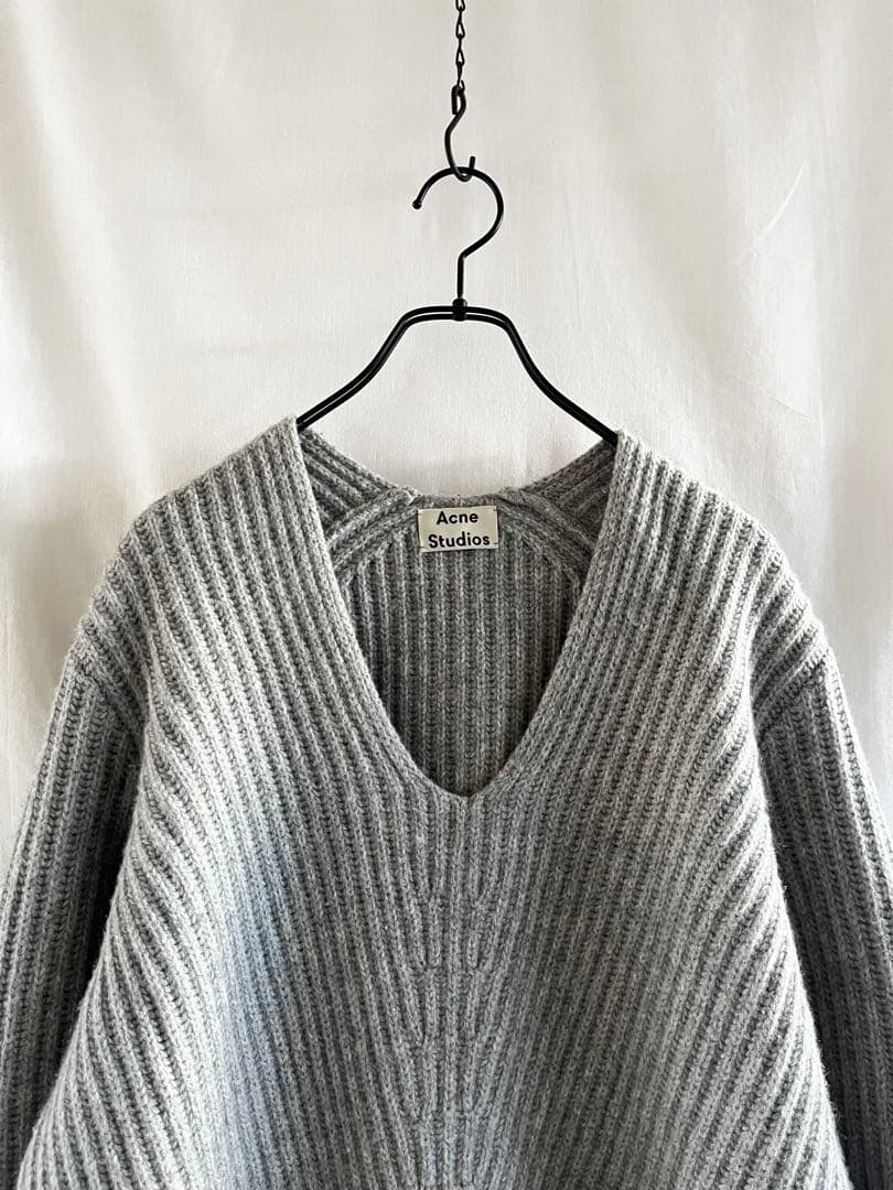 Acne Studiosアクネストゥディオズ デボラウールVネックニットセーター