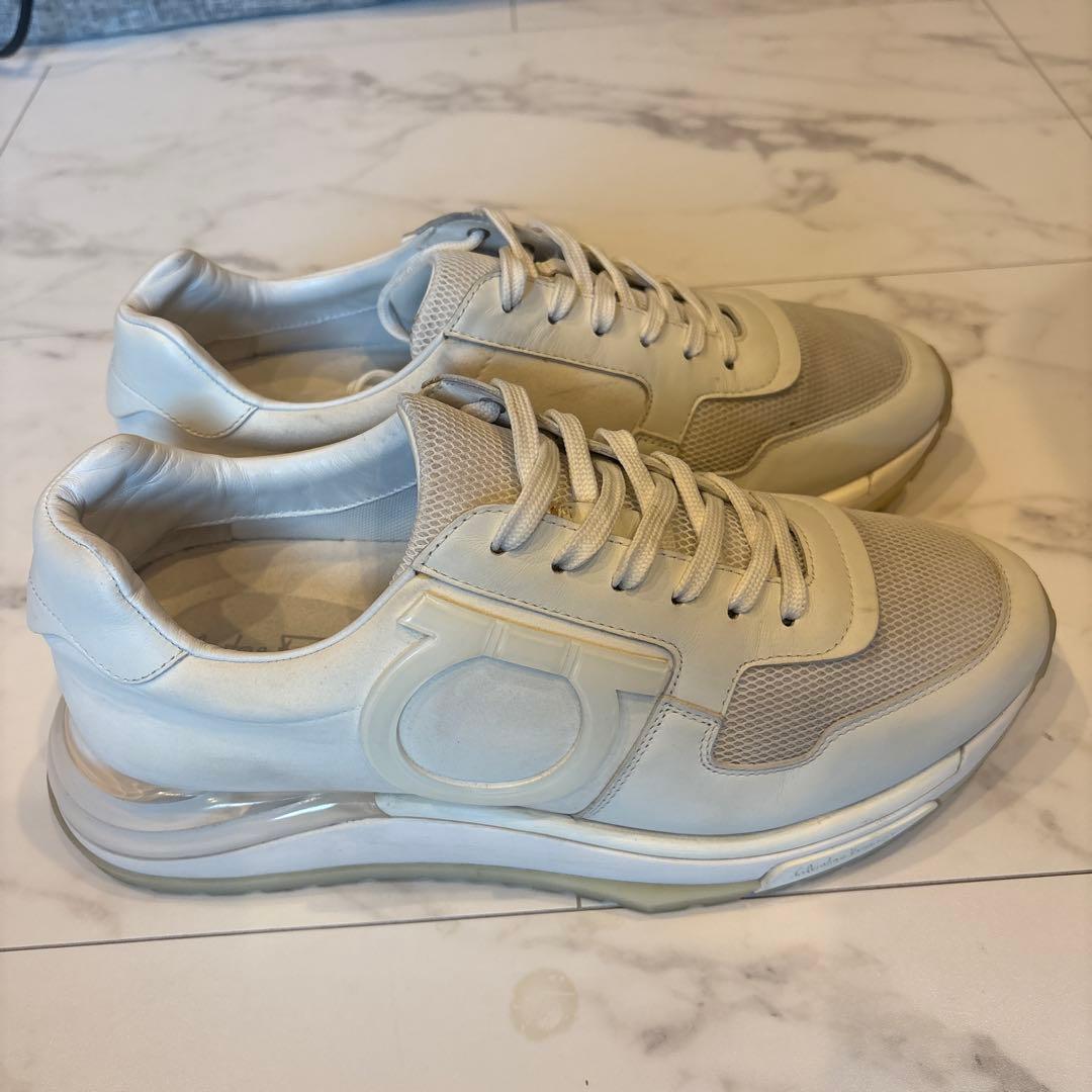 フェラガモ 8.5 ガンチーニデザイン エアソール レザースニーカー　最終値下げ