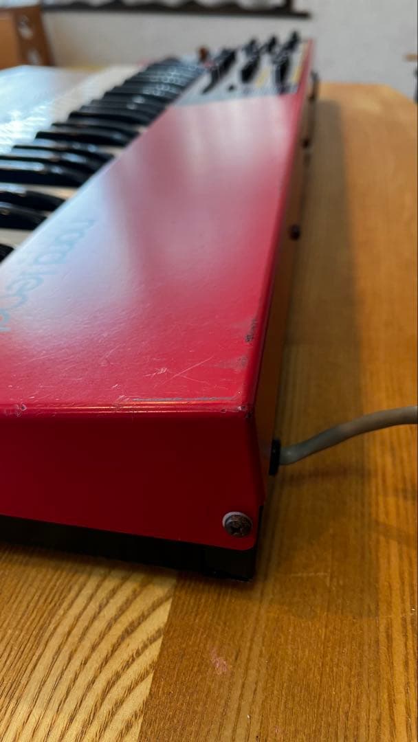 Nord Lead 2 ジャンク バーチャルアナログシンセサイザー - メルカリ