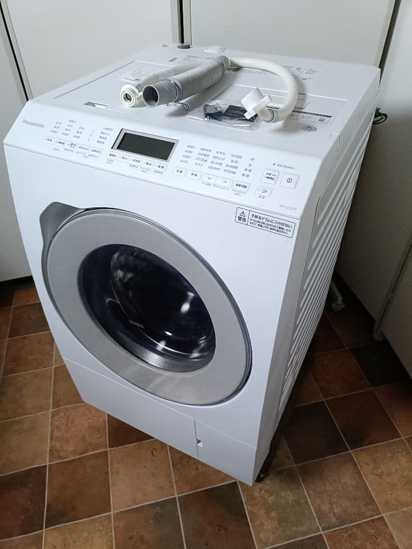 パナソニック ドラム式洗濯乾燥機 NA-LX127CR-W 右開き 23年製