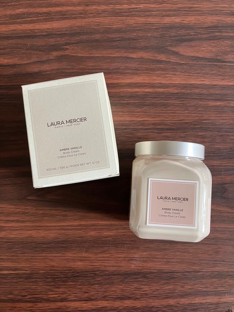 ローラメルシエ　アンバーバニラボディークリーム300g