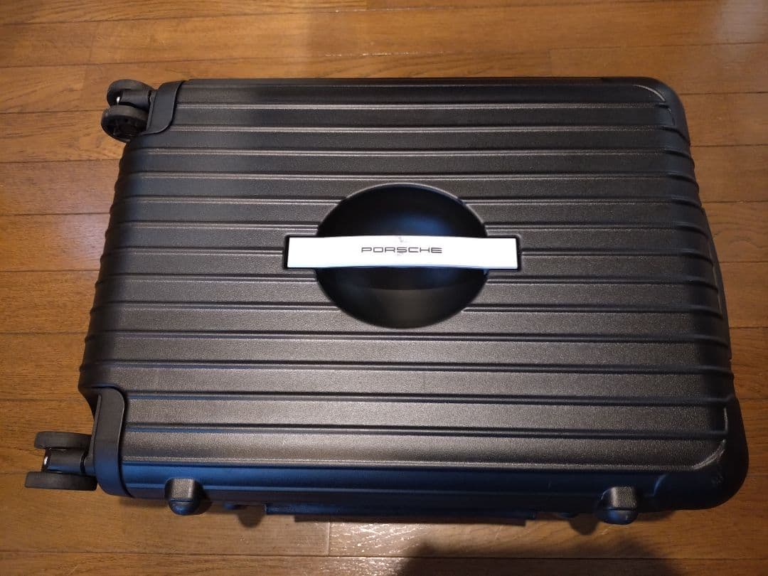 RIMOWA PORSCHEデザイン サルサ/エッセンシャルキャビン