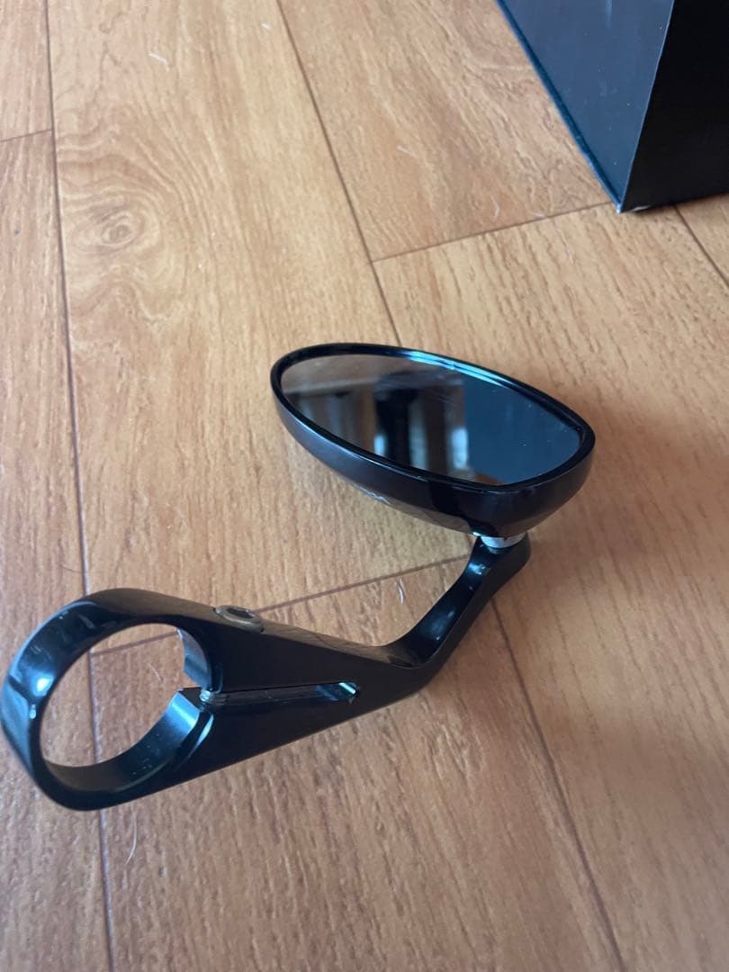 トライアンフ 純正バーエンドミラー - メルカリ