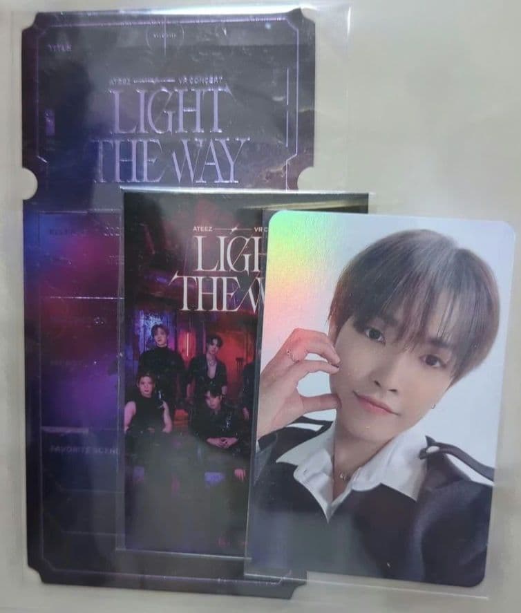 ATEEZ vr concert 映画 ホンジュン ホログラム 入場特典 トレカ