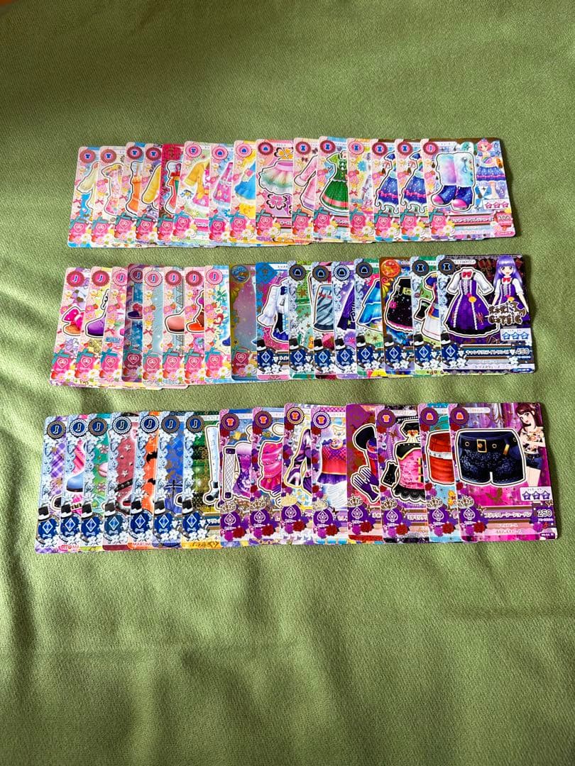 アイカツカード 100枚 バインダー付き まとめ売り おまけ付き - メルカリ