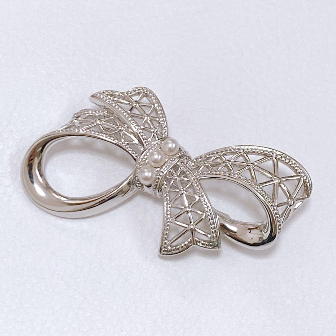 美品 ミキモト MIKIMOTO パール 真珠 ブローチ リボン