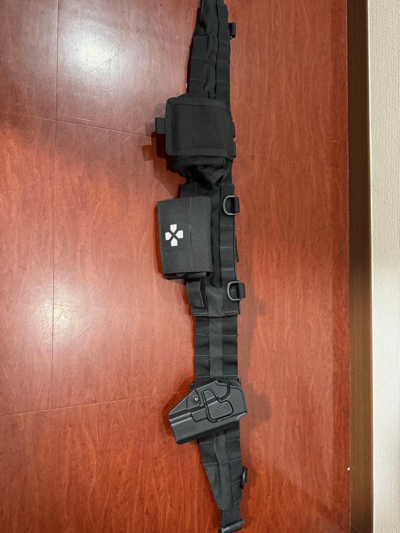 タクティカルベルト ブラック ホルスター付き(LayLax)